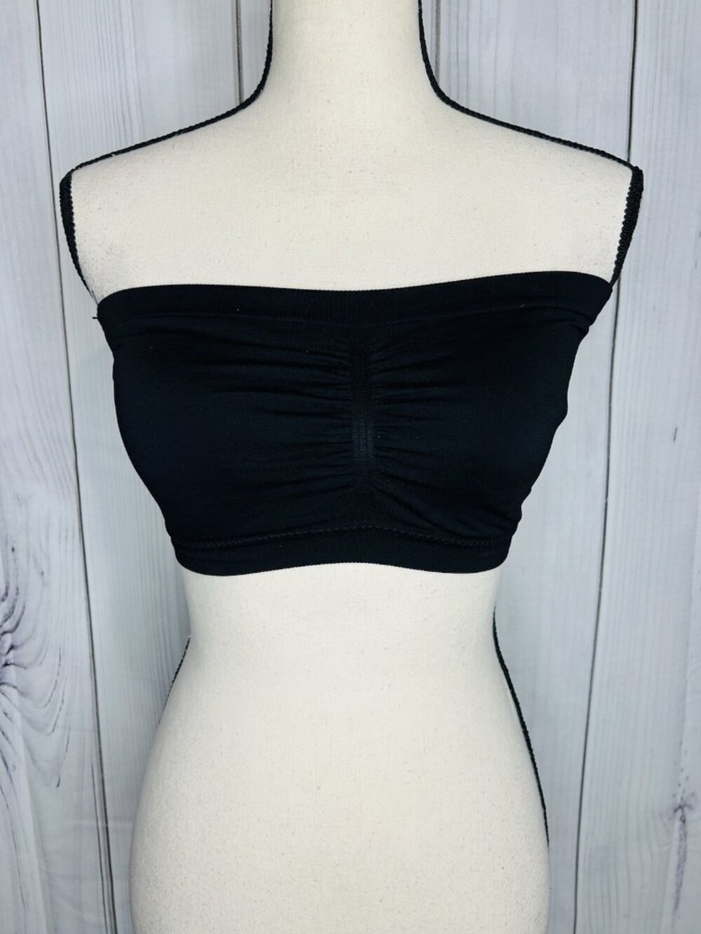 Anemone Strapless Black Seamless Bandeau Bra (One Size) Ribbed